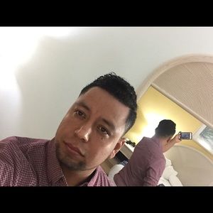 Meet your Posher, Edilberto